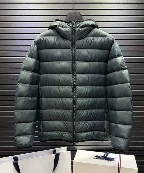 몽클레어 후드 경량 패딩 05023